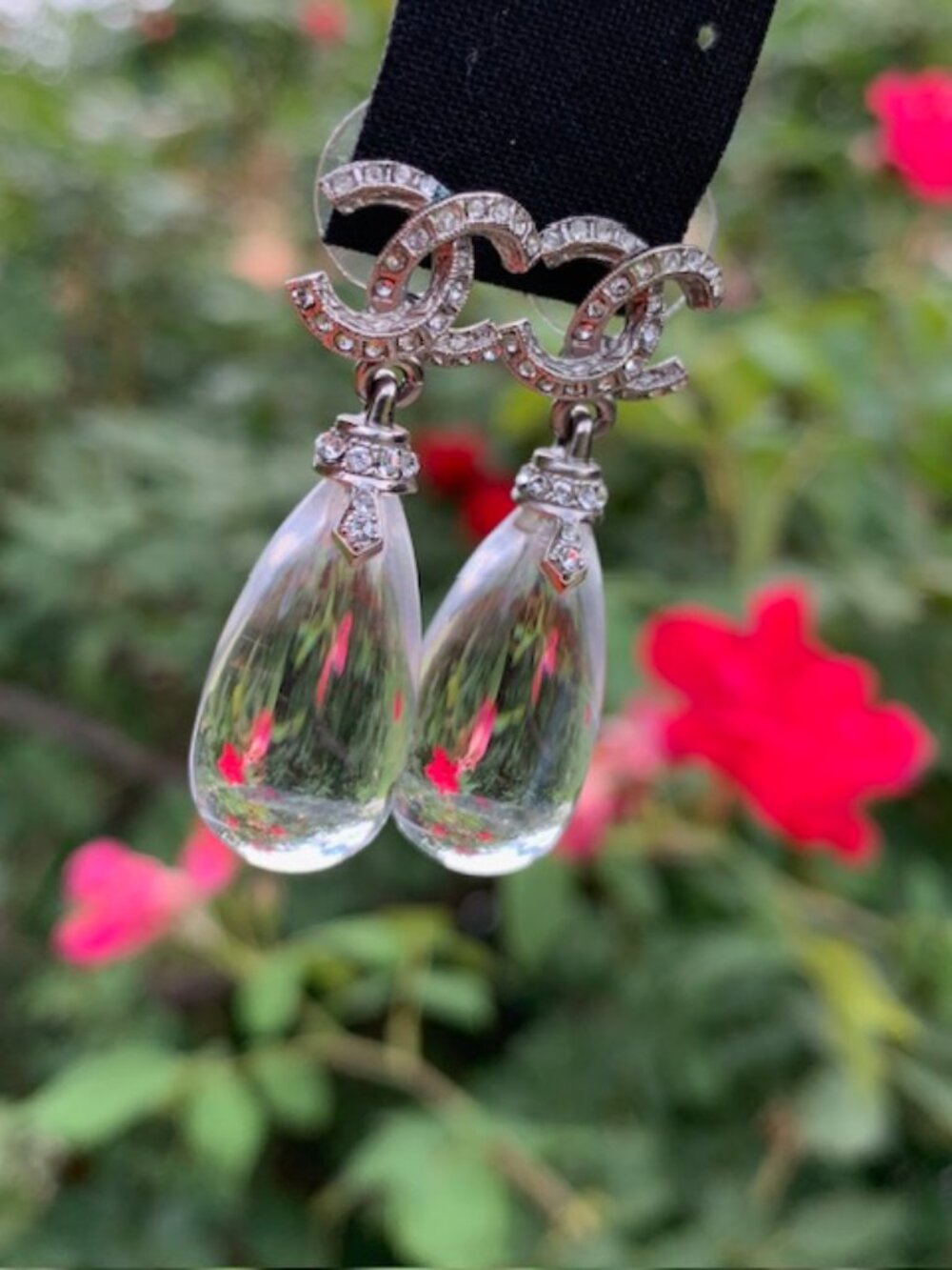Chanel RARE Resin Drop Earrings - Picture 9 of 11